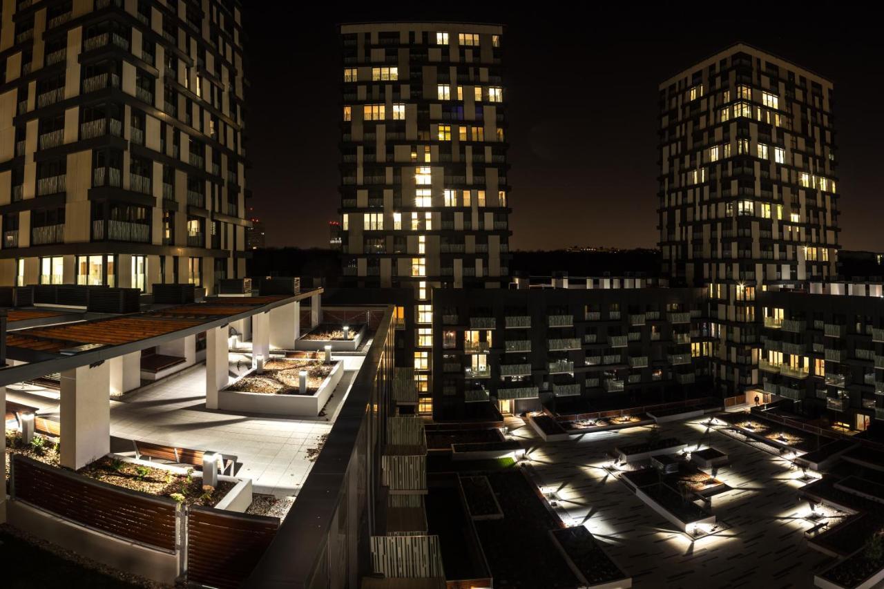Prague Apartment In Residential Tower - Parking Exterior foto
